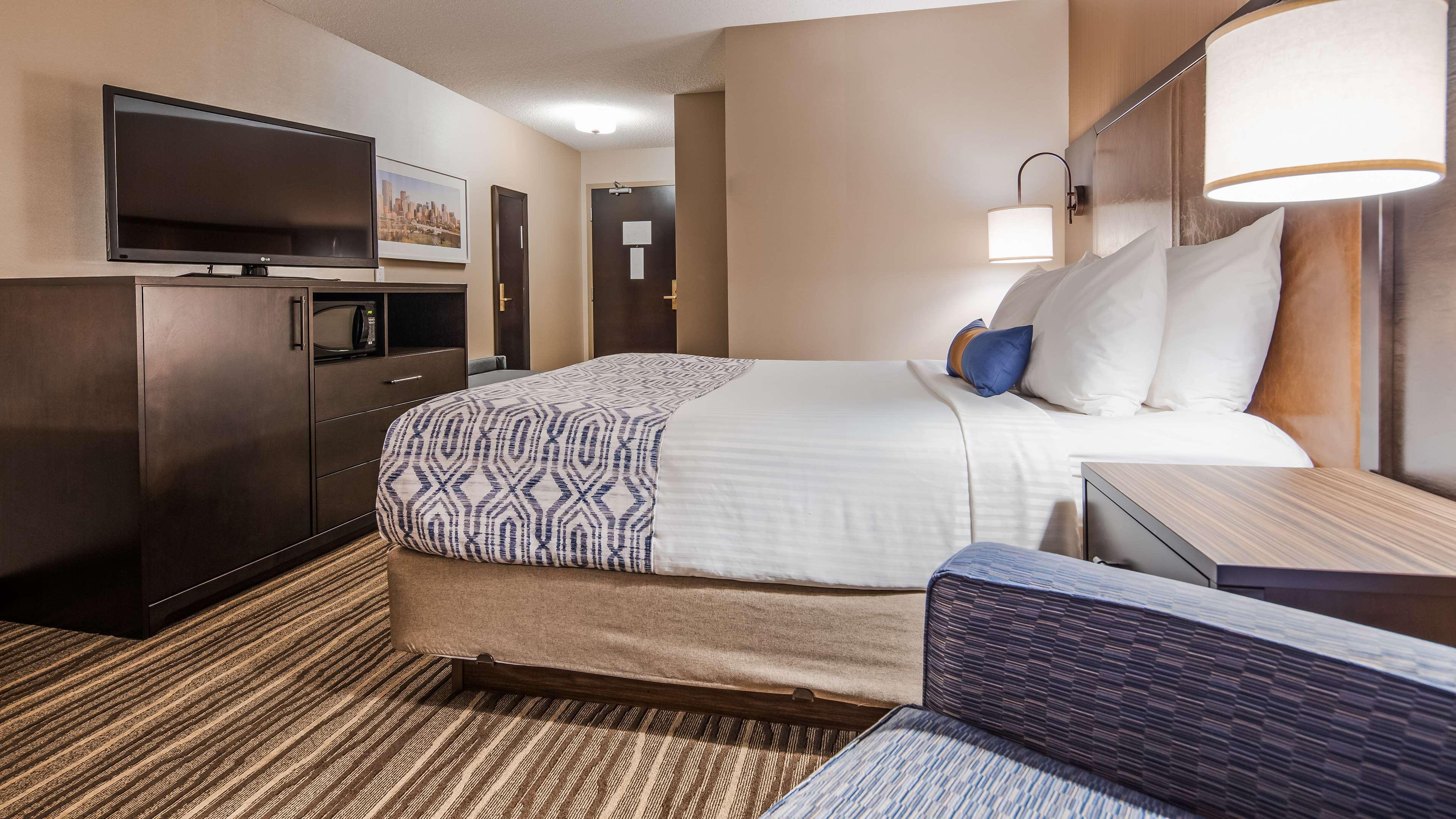 Best Western Plus Calgary Centre Inn Zewnętrze zdjęcie