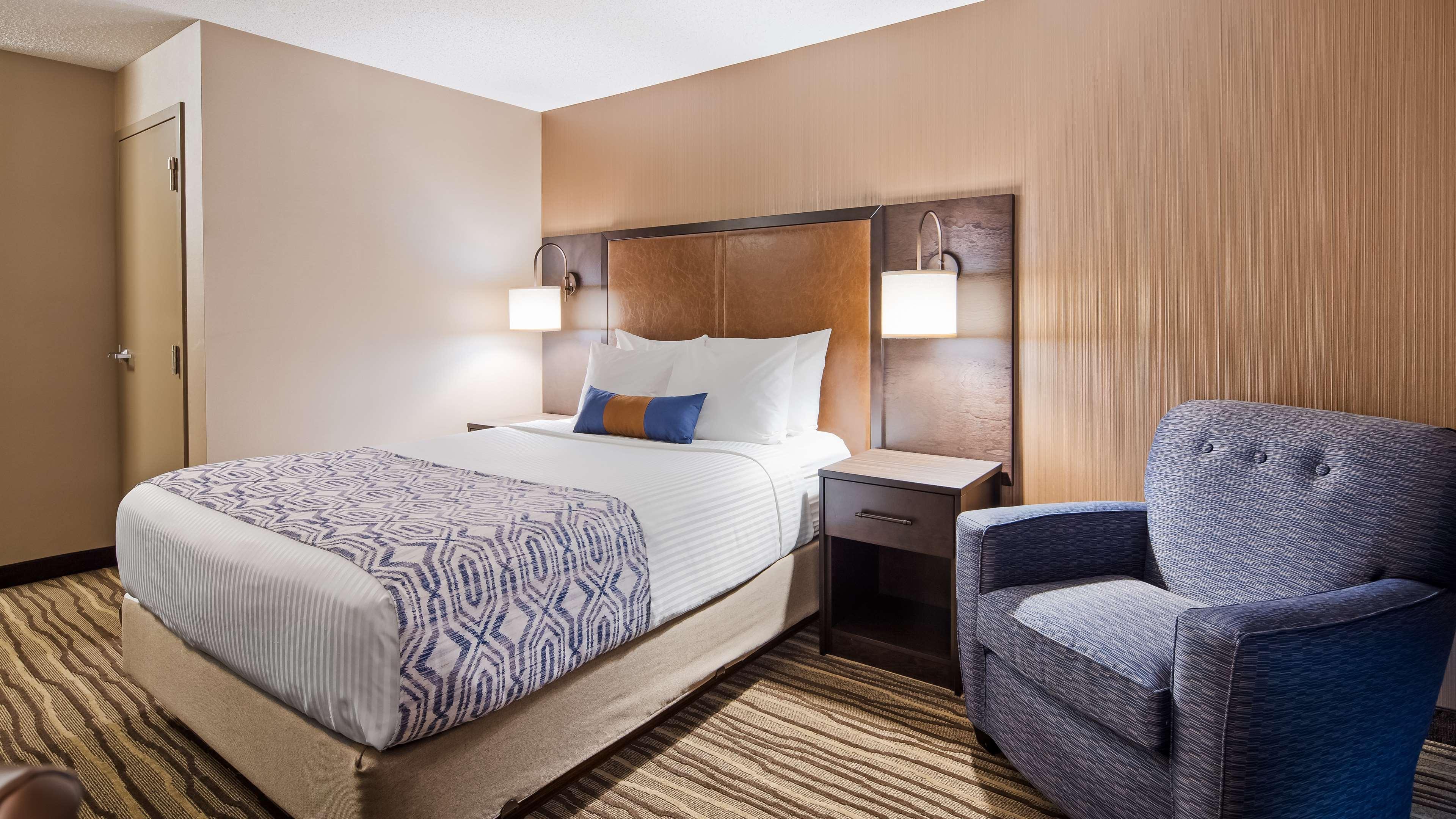 Best Western Plus Calgary Centre Inn Zewnętrze zdjęcie