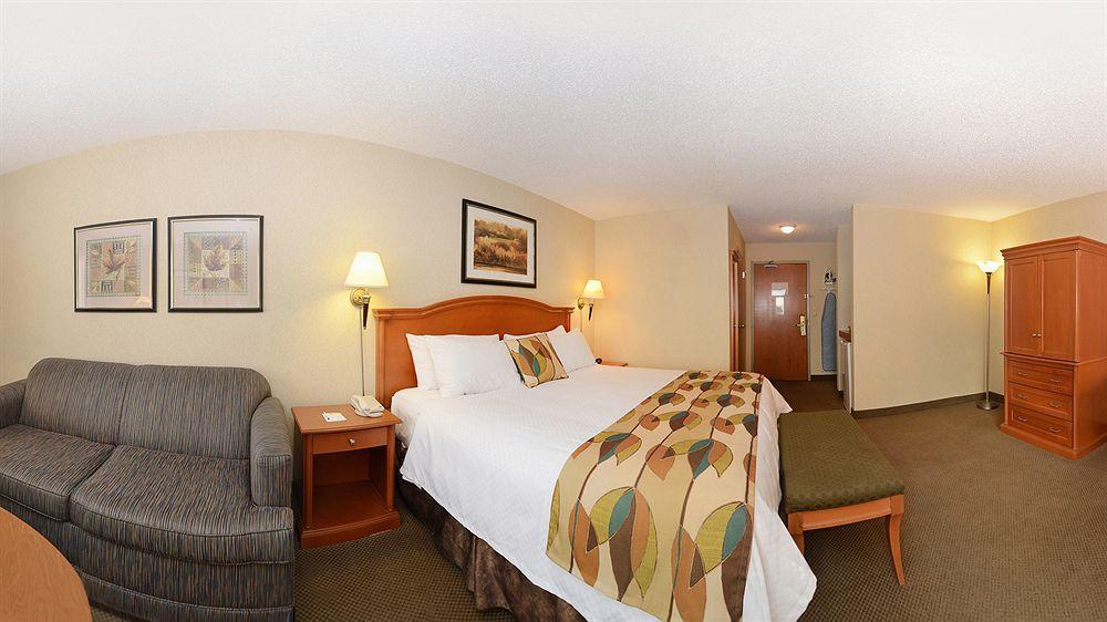 Best Western Plus Calgary Centre Inn Zewnętrze zdjęcie