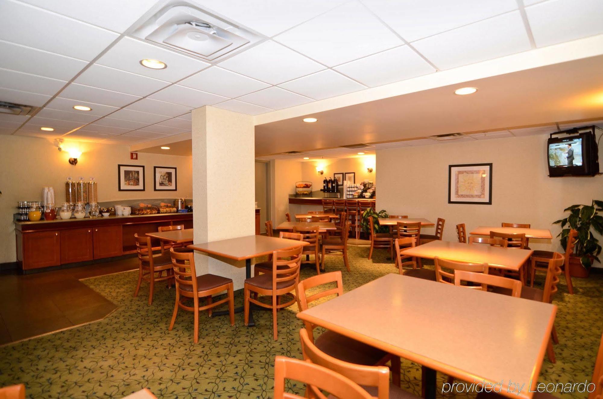 Best Western Plus Calgary Centre Inn Zewnętrze zdjęcie